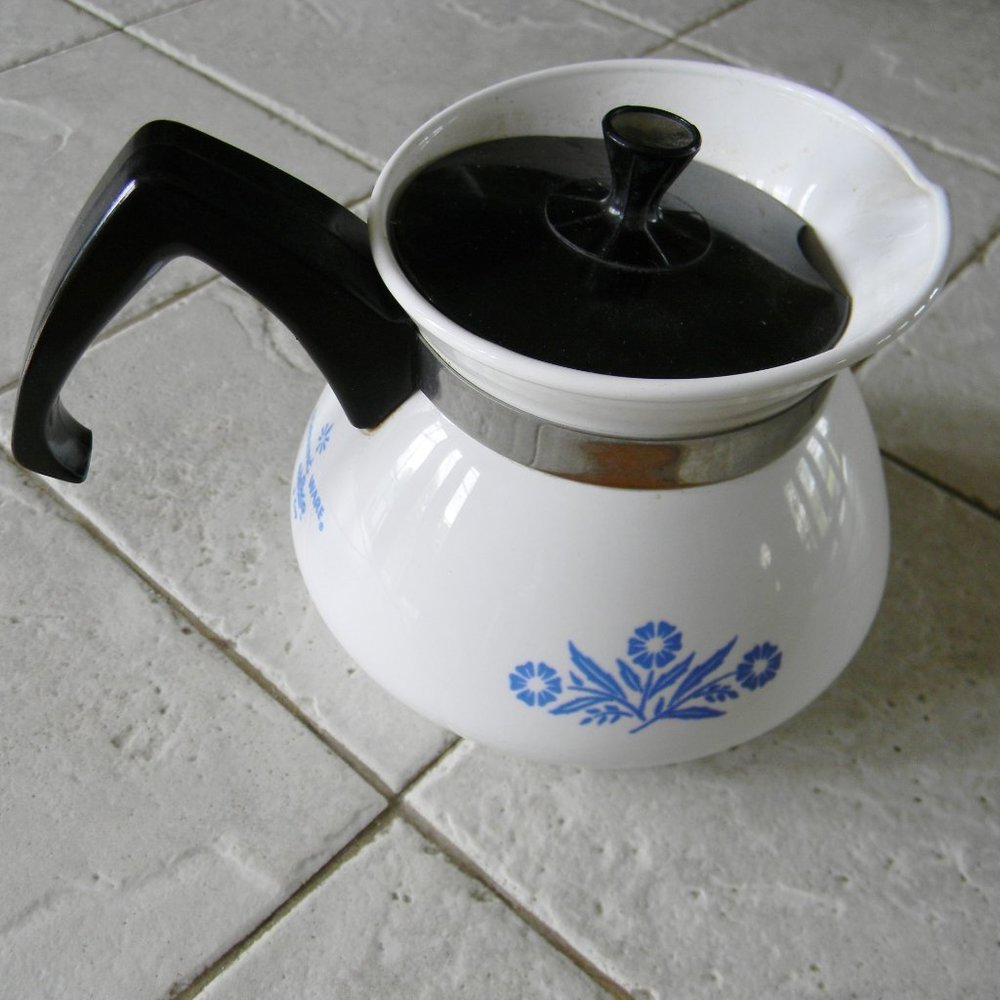 Vintage Corning Ware 3 Cup Cornflower Tea Pot, White Color, Black Lid & Handle